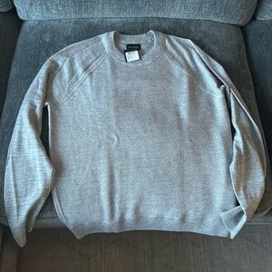 CLUB MONACO. Twill Stitch Raglan Light Grey. Size Medium. Brand new with tag.